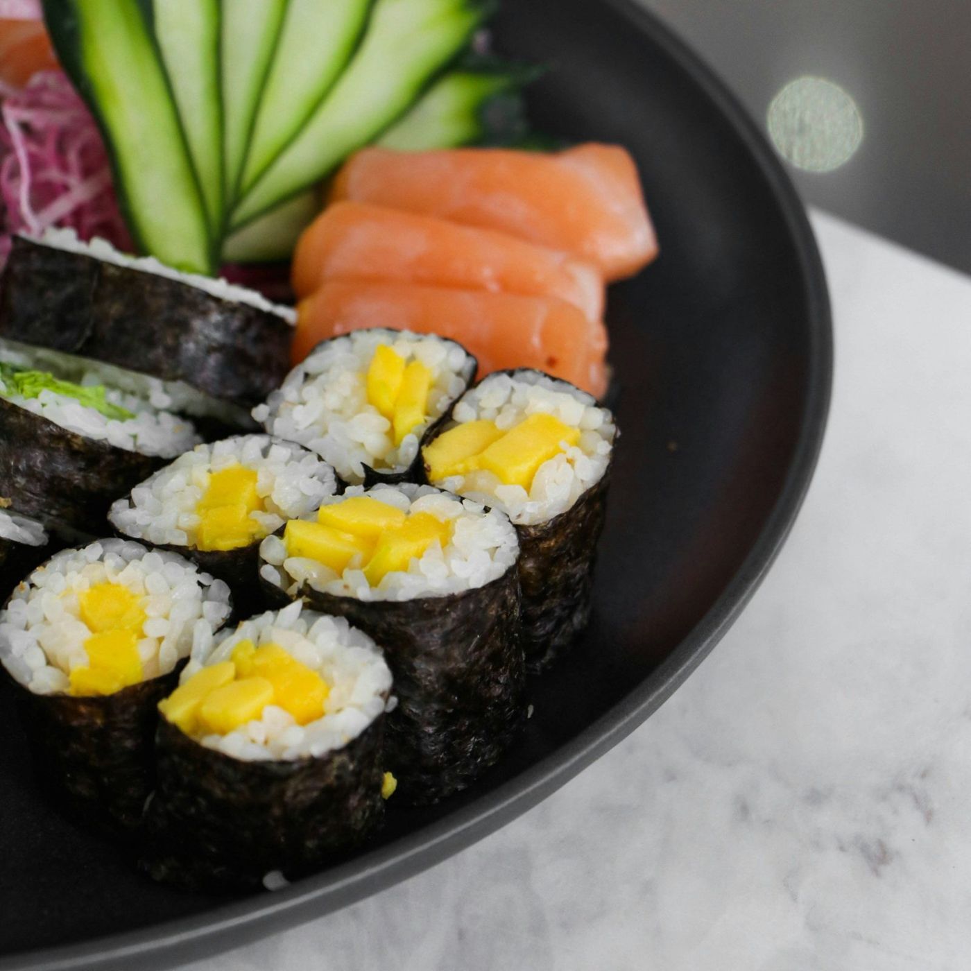 Mango Maki