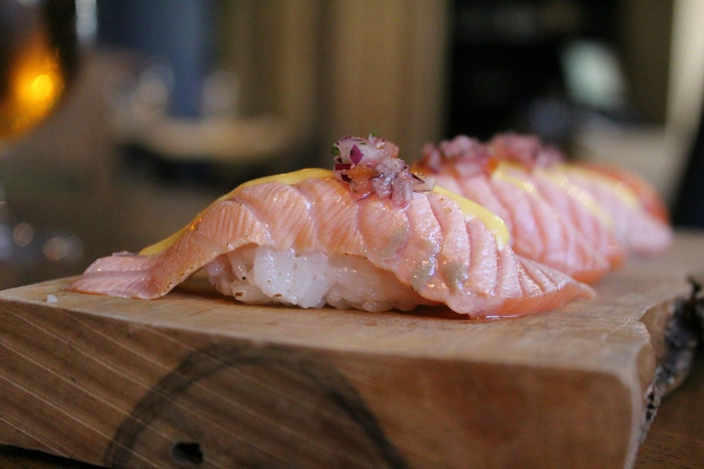 Sake Aburi Nigiri