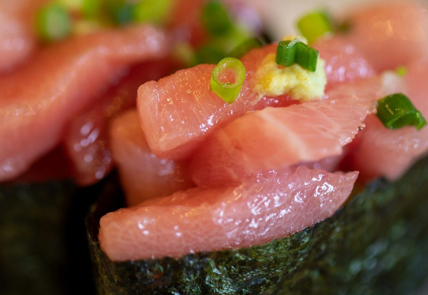 Maguro Gunkan