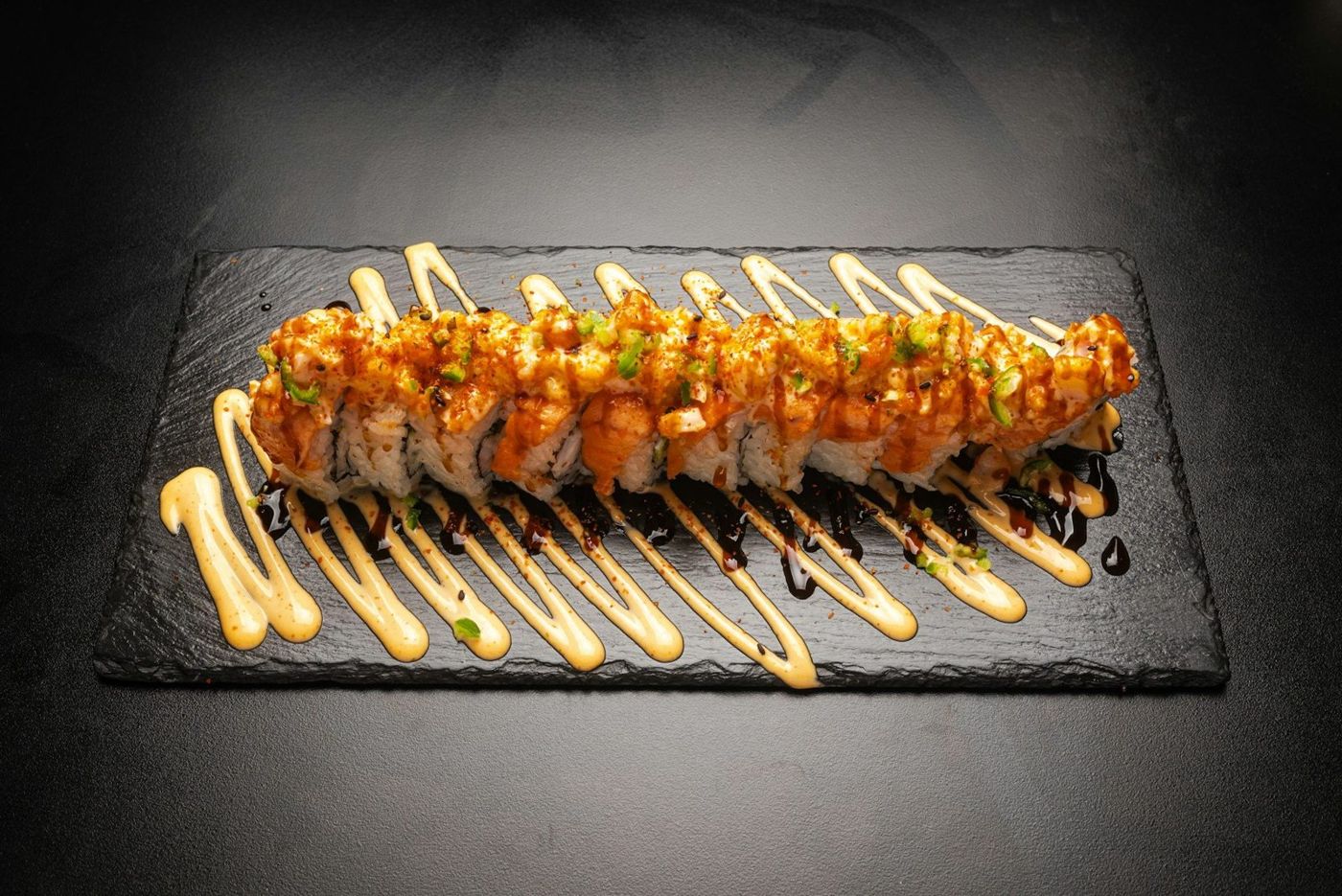 C2. Maguro Spezial Crunchy Roll